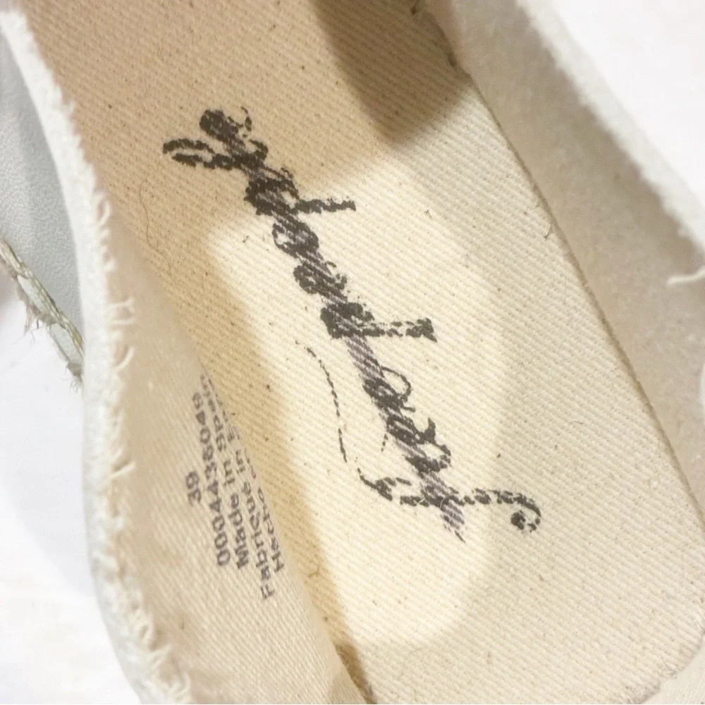 FREE PEOPLE Size 9 White‎ LAUREL CANYON ESPADRILLE SLIP ONS Shoes